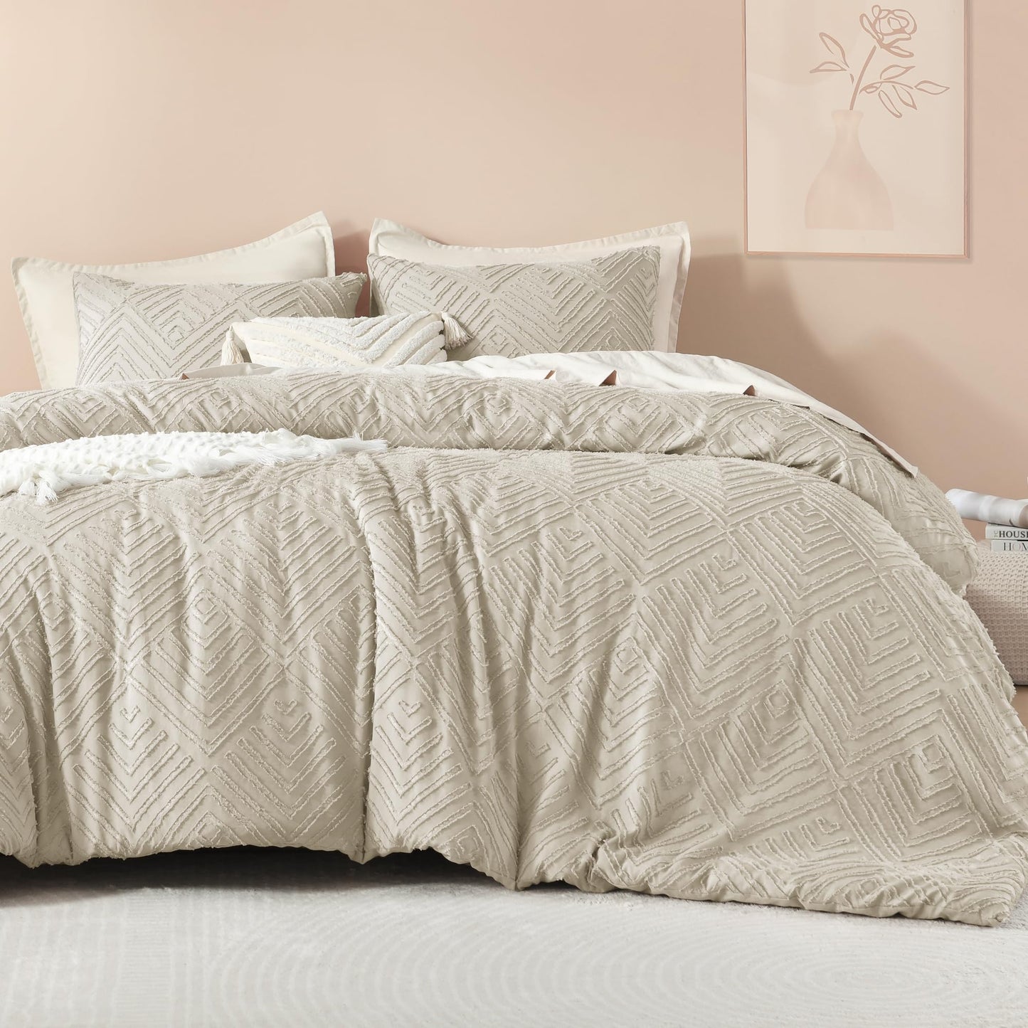 Litanika Oatmeal Queen Comforter Set 3 Pieces Tufted Boho Farmhouse Bedding Comforter Sets Lightweight Fluffy Comforter Bed Set for All Season (90x90In Comforter and 2 Pillowcases)